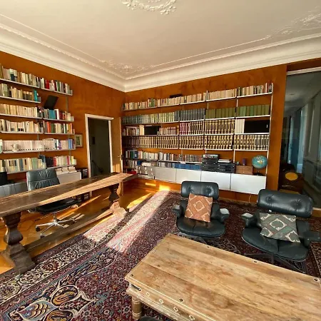 Apartament Luxurious And Spacious Near The Metro