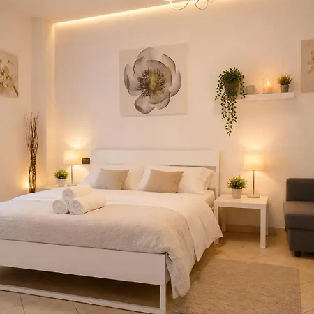 Corso Italia Center *