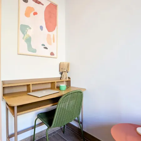 Apartament Luma - 2 Steps Metro - Duomo&linate Direct - Ac - Balcony