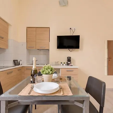 Moderno Monolocale Vicino Ai Mezzi V7 * Milan