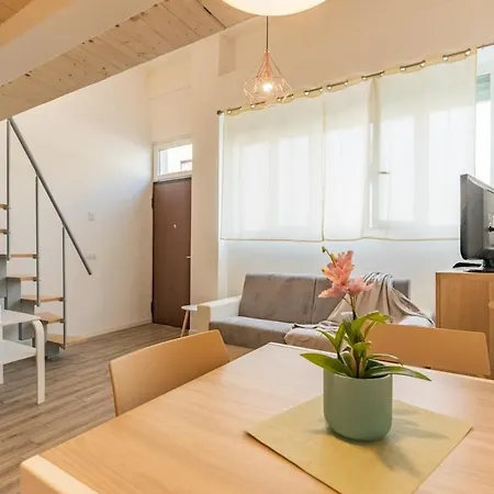 Apartament Loft With Mezzanine In Baggio By Thinah