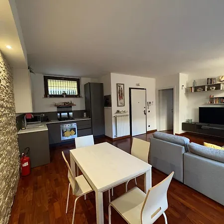 Apartament Splendido Bilocale A 5min Dalla Metro M3 Affori *