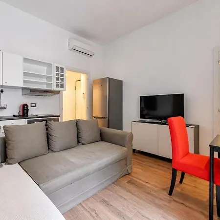 Two-room Private Street - Bilocale Via Privata - Apartament *