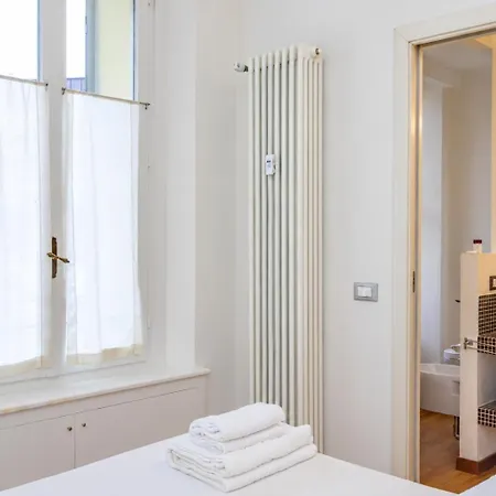 - Cozy 1br