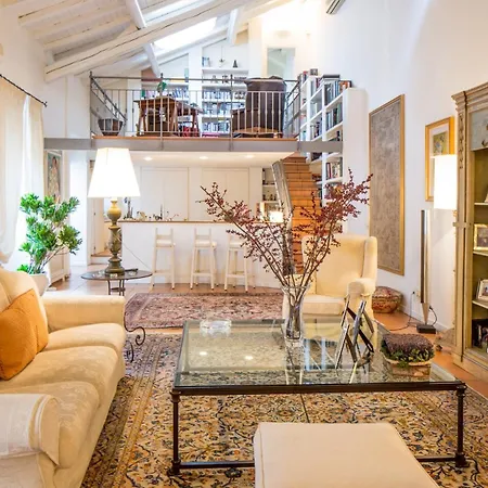 Navigli Luxury Apartament *