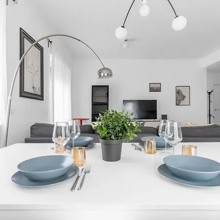 Apartament Connection
