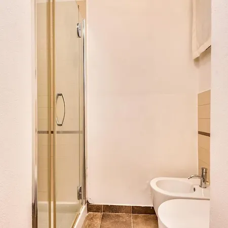 Apartament Colonnesanlorenzo Centreoftown Castle1minduomo4min *