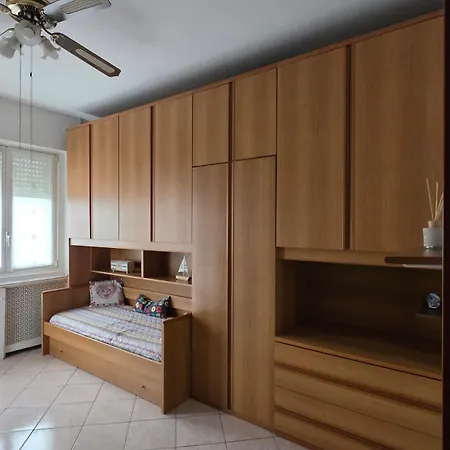 Casa Ceres - Trilocale Vicinanze Mm1 - Zona Gallaratese Apartament