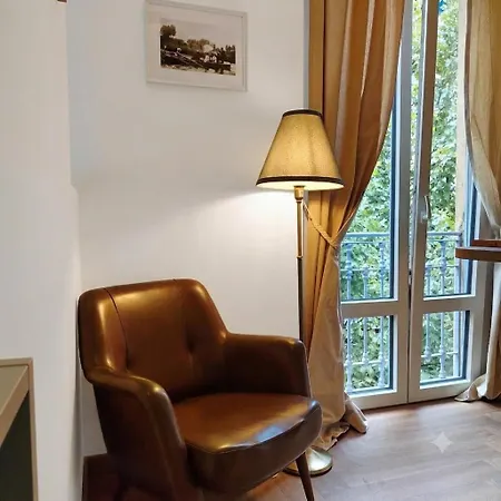 Il Nuovo Mondo,porta Nuova 4