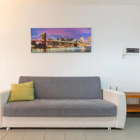 Apartament Navigli For 7 - Metro 100m - I-host