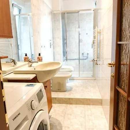 Antonella House Dergano M3 * Mediolan