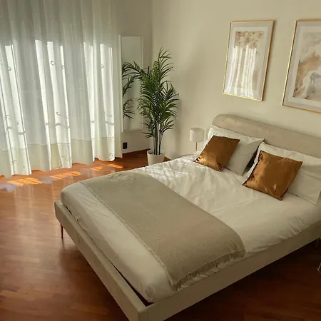 Apartament Amazing Flat With Terrace Mediolan