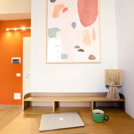 Apartament Luma - 2 Steps Metro - Duomo&linate Direct - Ac - Balcony Mediolan