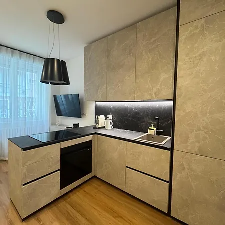 Apartament Athena *