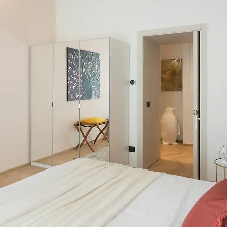 Maison Bandello - 3 Bedroom Apartament Mediolan