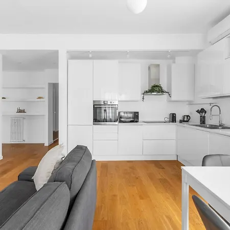 Apartament Connection *