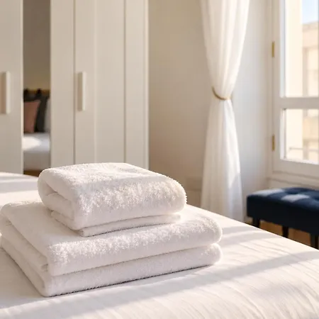 Apartment The Boutique - Tram 2 Direct To Duomo & Navigli - Center *