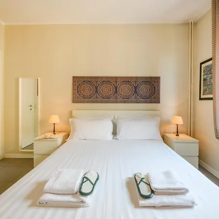 Apartament Alcuino, 5 Between Fiera And Citylife Mediolan