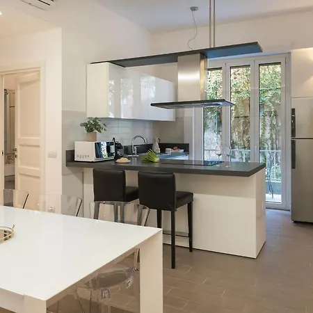 Porta Romana Garden Retreat - 3 Bedrooms & 2 Bathrooms * Mediolan