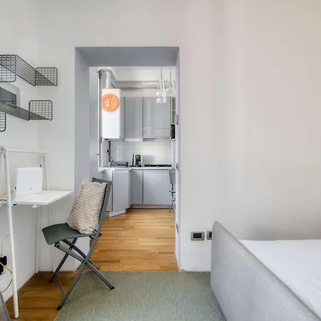 Bright 1br In The Heart Of Isola