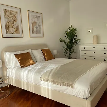 Amazing Flat With Terrace Mediolan