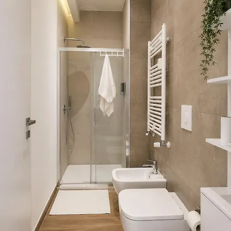 Lunigiana Living - 2 Bedrooms - Station Mediolan