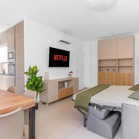 Imbonati Urban - Garage Privato- 3 Min Dalla Metro -10 Min Duomo Apartament