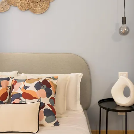 Apartament Chic Retreat - 2 Bedrooms & 2 Bathrooms