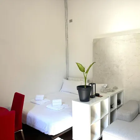 Design 50 Meters From Metro 1 Apartament Mediolan