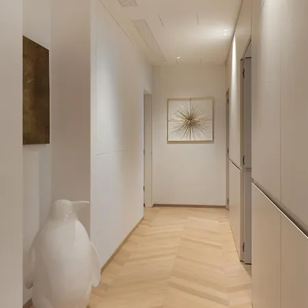 Maison Bandello - 3 Bedroom *