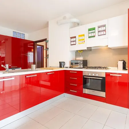 Apartament Navigli For 7 - Metro 100m - I-host Mediolan