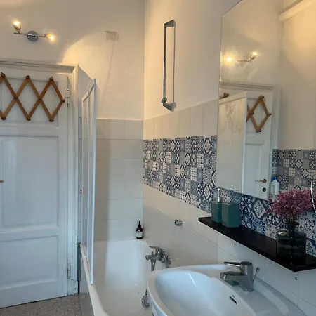Casa Govone - Spacious Two-room In The Cenisio Area Mediolan