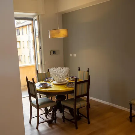 Apartament Seven Host