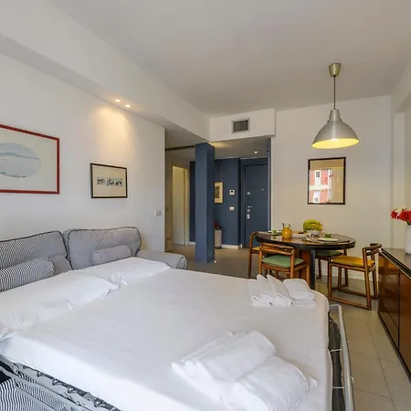 Apartament Alcuino, 5 Between Fiera And Citylife Mediolan