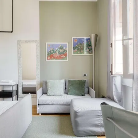 Appartement Bright 1br In The Heart Of Isola *