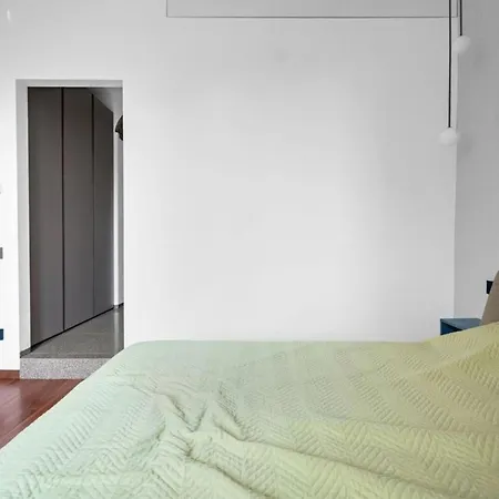 Splendido Trilocale Lambrate Mediolan