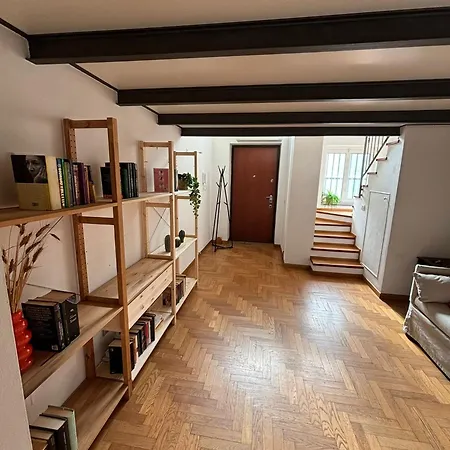 Apartament Loft 7 *