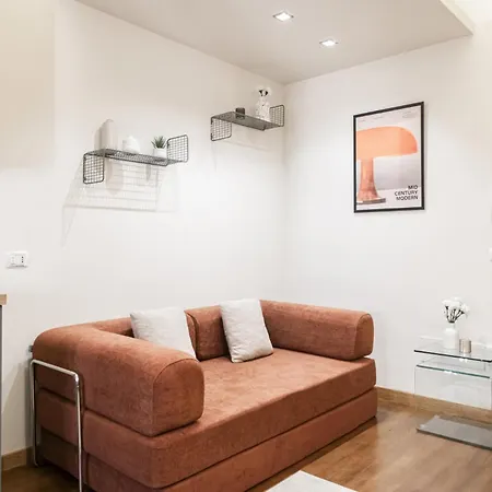 Easylife - - Simonetta 11a - Navigli Mediolan