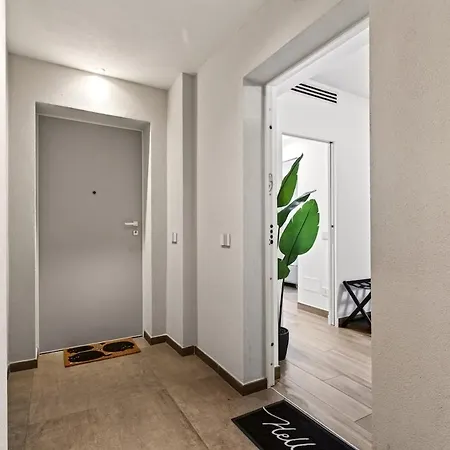 Luxury Station - Terrace&gym&parking Apartament Mediolan