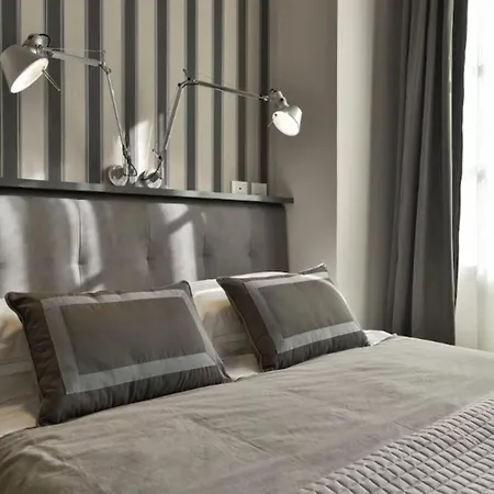 Bella Casa * Milan