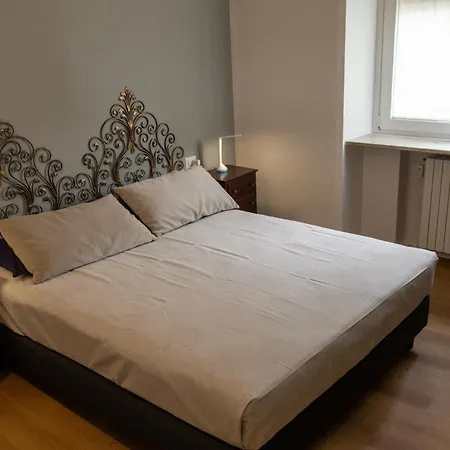 Seven Host Apartament Mediolan