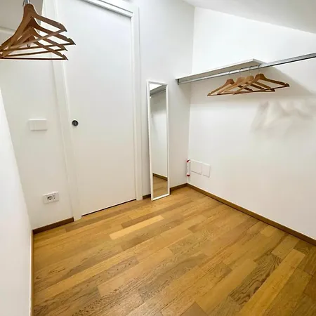 Apartament Modern Design - Near Metro & Center Mediolan