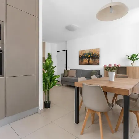 Apartament Imbonati Urban - Garage Privato- 3 Min Dalla Metro -10 Min Duomo *