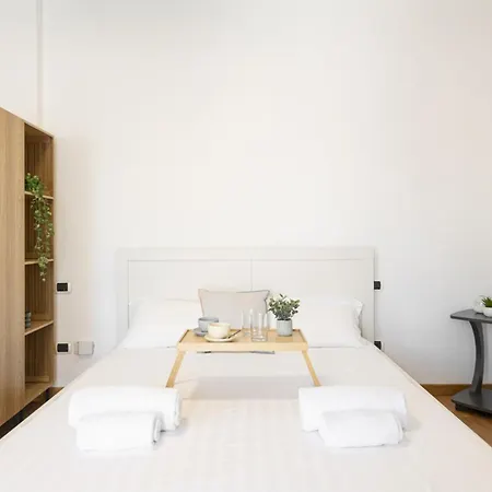 Easylife - - Magolfa 9 P2 - Navigli Apartament *
