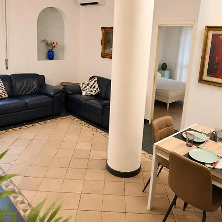 Bright 2-bedroom With Balconies Near San Raffaele Hospital Mediolan