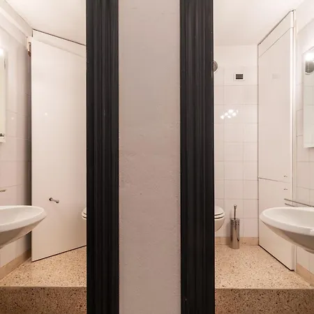Artist Loft Via Cirene - Design, Comfort E Wifi Appartement *