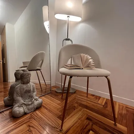 Modern In * Milan