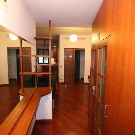 Apartament Entire In The Tricolore Area