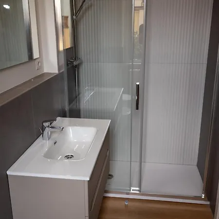 Seven Host Apartament *