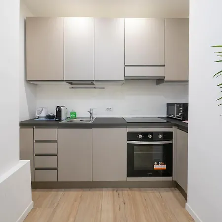 Apartament Cozy - Tortona, Navigli&m4 Mediolan